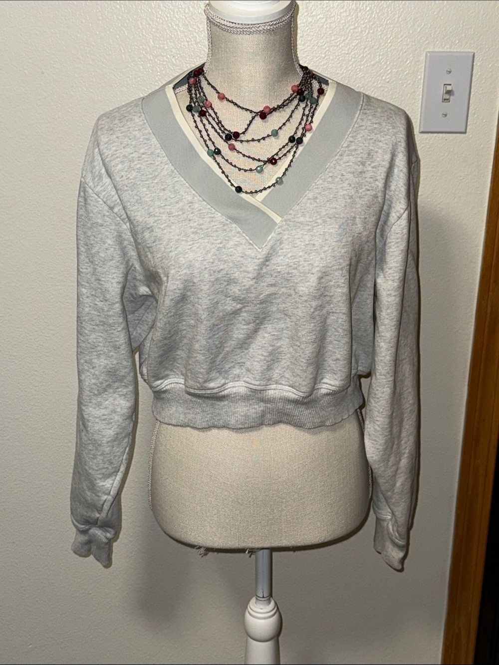 VS PINK Cropped Sweater size Small